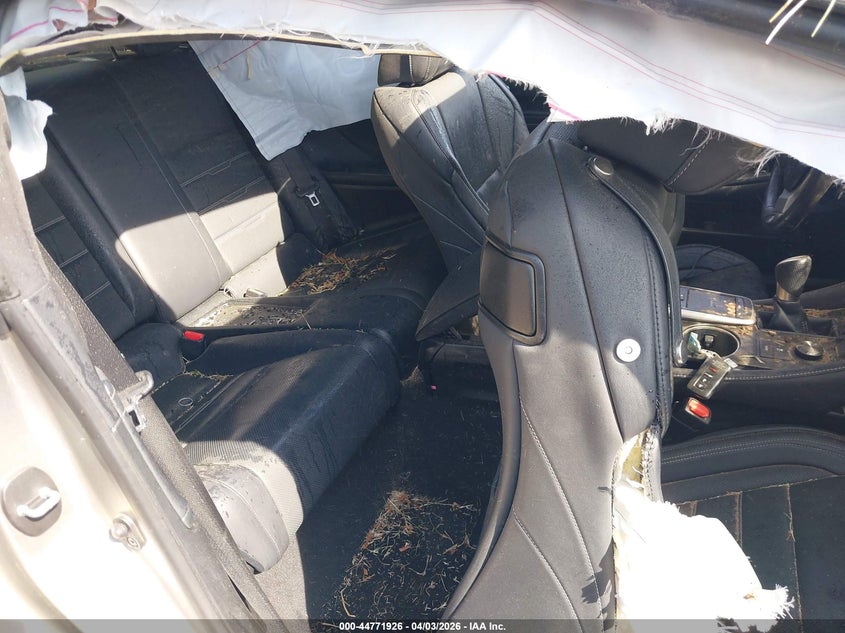 2018 Lexus Rc VIN JTHS85BC0J5004543 IAAI salvage auction — ROLLOVER, Wait Title, sold $1,050 on 2026-07-11 (photo 8)