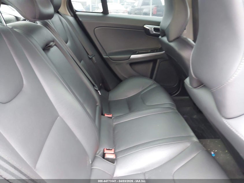 2015 Volvo S60 VIN YV126MFK2F1361153 IAAI salvage auction — RIGHT FRONT, Salvage (Rhode Island), sold $1,200 on 2026-08-14 (photo 8)