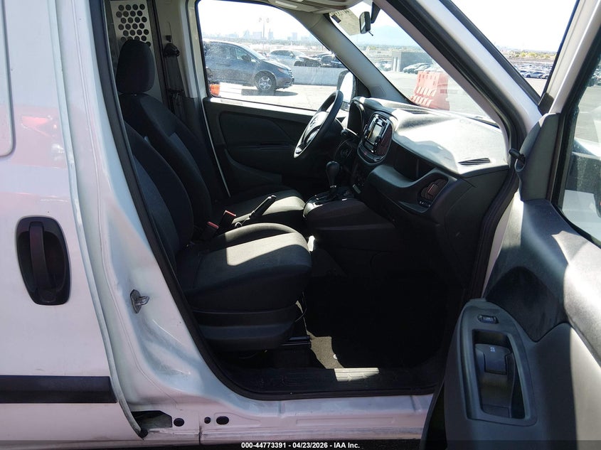 2022 Ram Promaster city VIN ZFBHRFAB2N6W54985 IAAI salvage auction — NORMAL WEAR, Salvage Title, sold $15,750 on 2026-07-10 (photo 5)