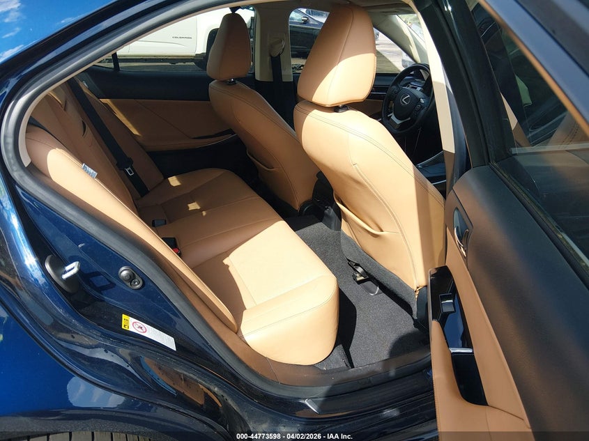 2015 Lexus Is VIN JTHBF1D21F5057469 IAAI salvage auction — LEFT FRONT, Wait Title, sold $5,475 on 2026-09-02 (photo 8)