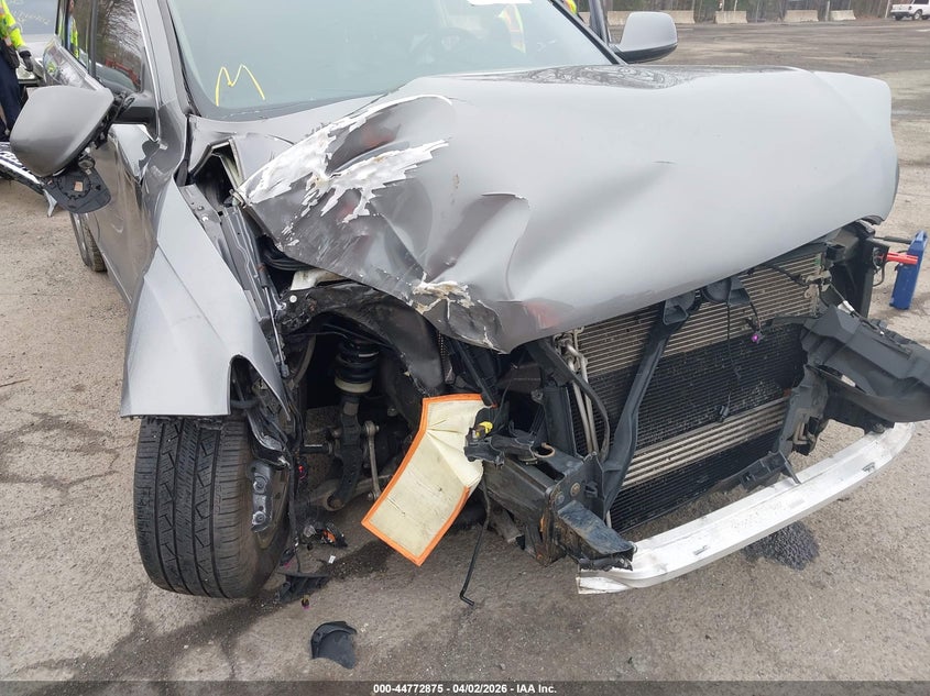 2010 Audi Q7 VIN WA1LYAFE6AD007683 IAAI salvage auction — FRONT END, Salvage - Greater Than 75% (Maryland), sold $450 on 2026-07-31 (photo 6)