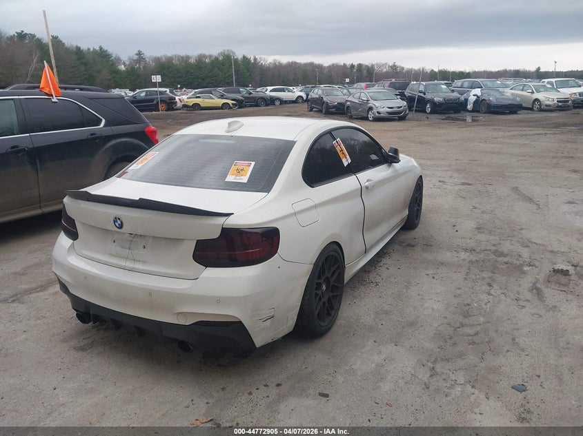 2021 BMW 2er VIN WBA2J5C06M7H41572 IAAI salvage auction — VANDALISM, Wait Title, sold $10,000 on 2026-07-07 (photo 4)