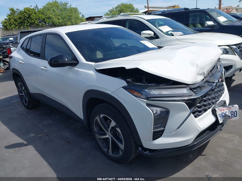 2024 Chevrolet Trax VIN KL77LGE25RC233664 IAAI salvage auction — FRONT END, Wait Title, sold $25 on 2026-08-29 (photo 1)