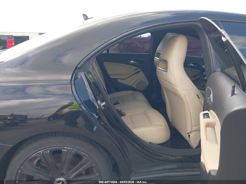 2018 Mercedes-benz Cla-klasse VIN WDDSJ4EB5JN634597 IAAI salvage auction — LEFT FRONT, Salvage (Georgia), sold $1,850 on 2026-07-09 (photo 8)