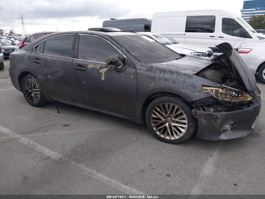 2015 Lexus ES VIN JTHBK1GG4F2187511 IAAI salvage auction — EXTERIOR BURN, Non-Repairable (California), sold $800 on 2026-07-16 (photo 1)