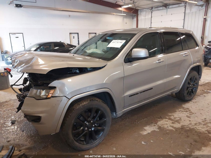2020 Jeep Grand cherokee VIN 1C4RJFAG3LC417442 IAAI salvage auction — FRONT END, Wait Title, sold $3,850 on 2026-07-18 (photo 2)