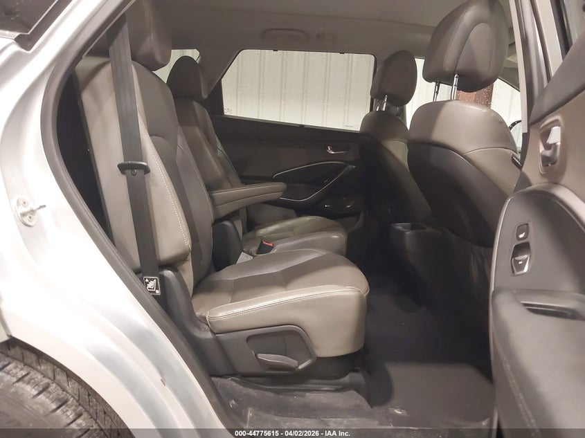 2019 Hyundai Santa fe VIN KM8SR4HF6KU310918 IAAI salvage auction — REAR END, Wait Title, sold $4,500 on 2026-07-13 (photo 8)