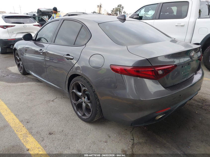 2017 Alfa romeo Giulia VIN ZARFAECN6H7557466 IAAI salvage auction — FRONT END, Wait Title, sold $25 on 2026-07-22 (photo 3)