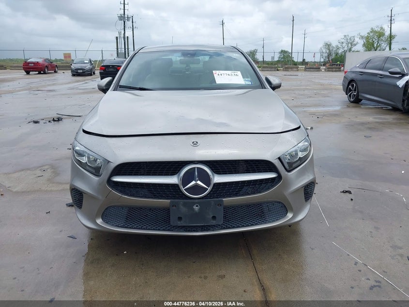 2021 Mercedes-benz A-klasse VIN W1K3G4EB1MJ285954 IAAI salvage auction — WATER/FLOOD, Salvage (Texas), sold $4,300 on 2026-07-24 (photo 6)