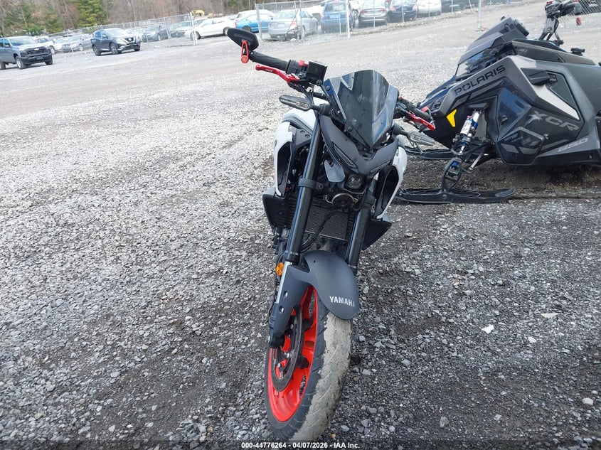 2020 Yamaha Mt-03 VIN MH3RH20Y1LK001282 IAAI salvage auction — FRONT END, Mv-907A (New York), sold $975 on 2026-07-14 (photo 5)
