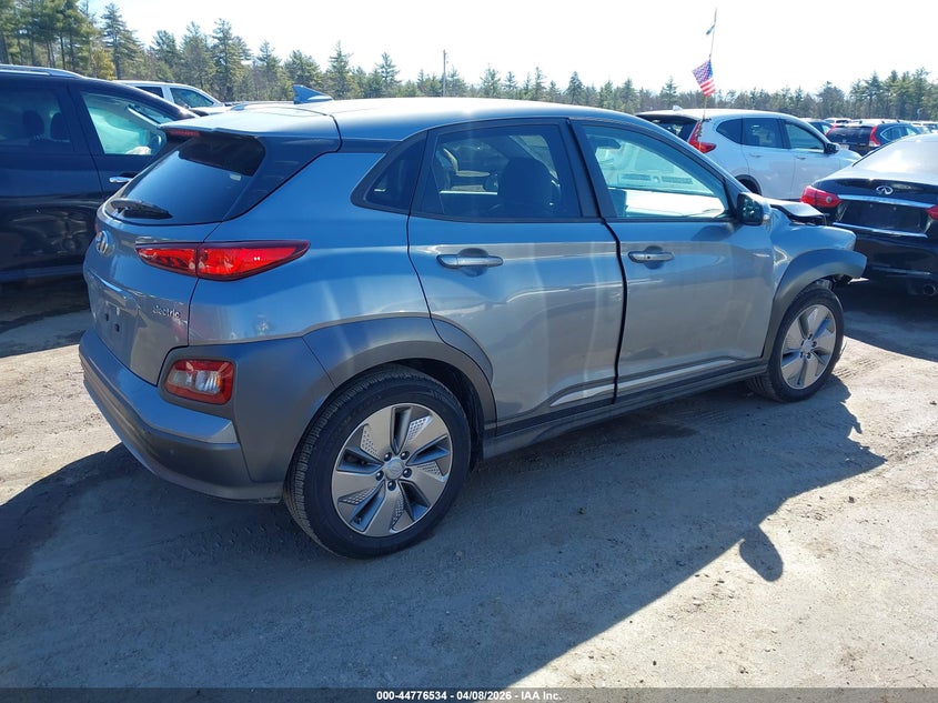 2021 Hyundai Kona VIN KM8K53AG2MU111974 IAAI salvage auction — RIGHT FRONT, Salvage Title, sold $7,000 on 2026-07-10 (photo 4)
