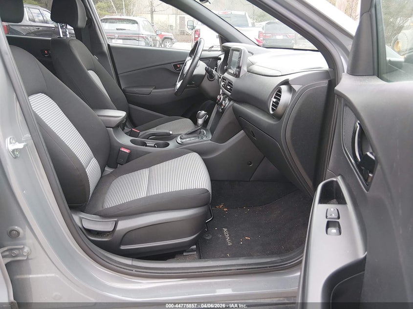 2021 Hyundai Kona VIN KM8K6CA53MU699993 IAAI salvage auction — LEFT SIDE, Wait Title, sold $4,125 on 2026-07-08 (photo 5)
