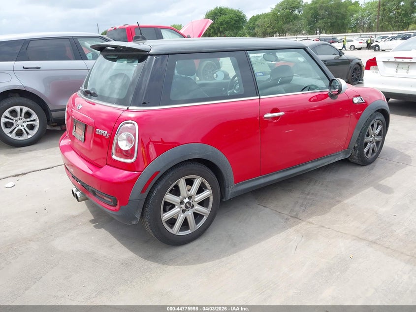 2011 Mini Cooper VIN WMWSV3C54BTY24844 IAAI salvage auction — LEFT FRONT, Original (Texas), sold $900 on 2026-07-07 (photo 4)