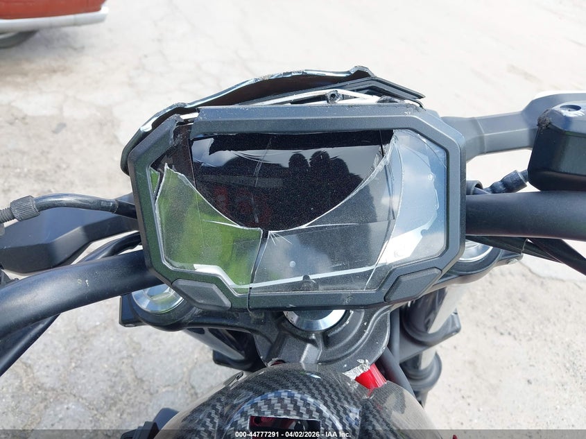 2022 Kawasaki Er VIN ML5EREK10NDA58475 IAAI salvage auction — THEFT, Salvage (California), sold $1,450 on 2026-07-28 (photo 7)