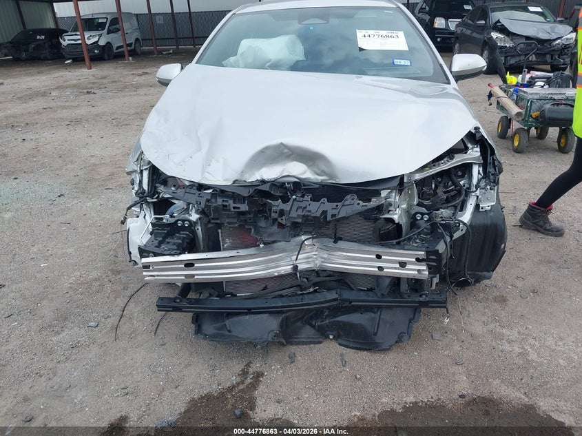 2025 Toyota Corolla VIN 5YFS4MCE4SP233321 IAAI salvage auction — FRONT END, Wait Title, sold $3,850 on 2026-07-21 (photo 6)