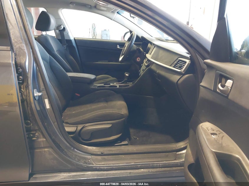 2020 Kia Optima VIN 5XXGT4L38LG450498 IAAI salvage auction — FRONT END, Wait Title, sold $1,550 on 2026-07-13 (photo 5)