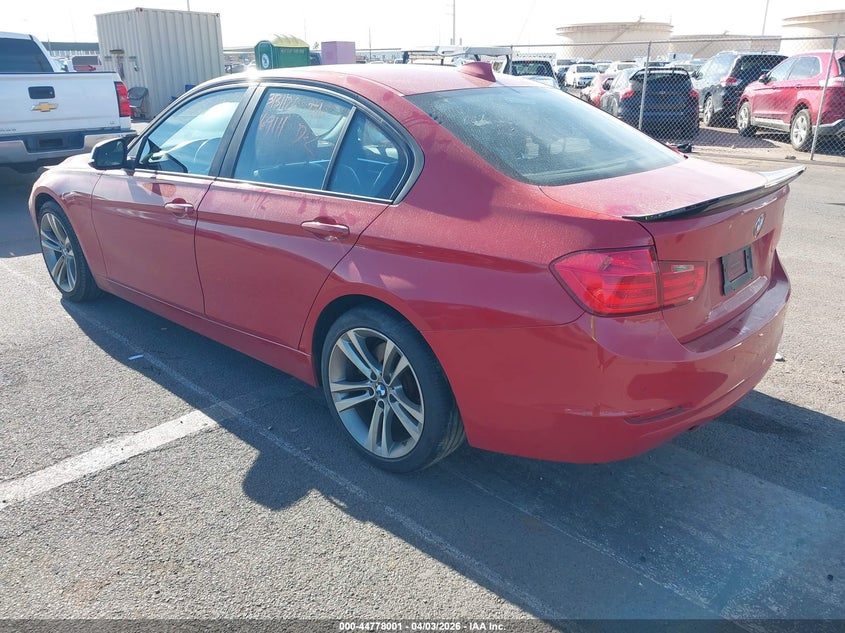 2013 BMW 3er VIN WBA3A9G53DNP36033 IAAI salvage auction — FRONT END, Wait Title, sold $25 on 2026-07-21 (photo 3)