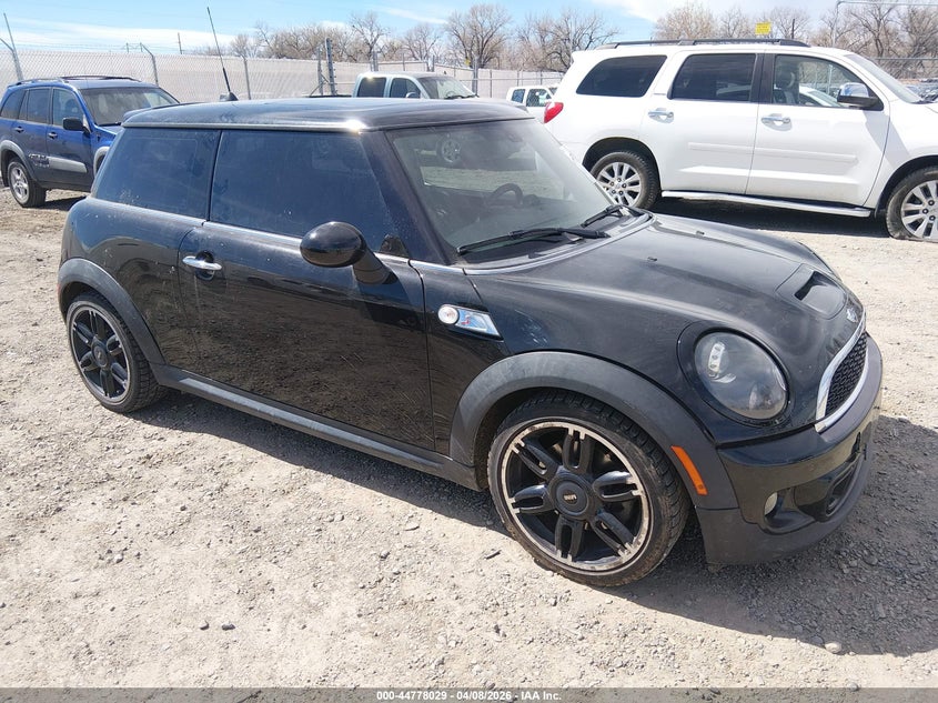 2013 Mini Hard top VIN WMWSV3C51DT394290 IAAI salvage auction — RIGHT REAR, Salvage Title, sold $200 on 2026-07-08 (photo 1)