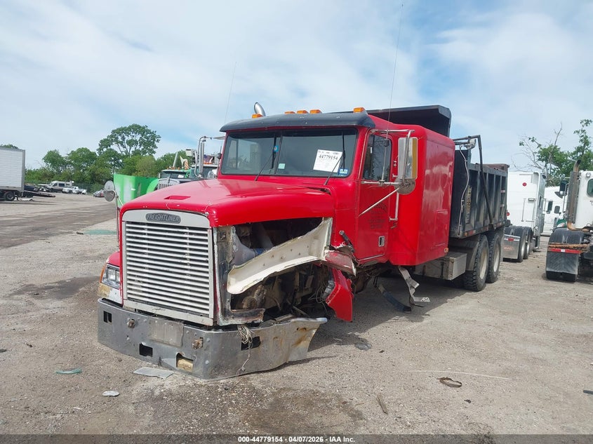 1995 Freightliner Conventional VIN 2FUY3EDB0SA459645 IAAI salvage auction — FRONT END, Salvage (Texas), sold $3,550 on 2026-07-07 (photo 2)