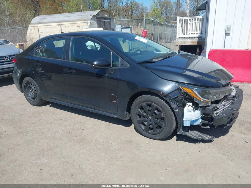 2021 Toyota Corolla VIN 5YFEPMAE9MP209168 IAAI salvage auction — FRONT END, Salvage Title, sold $4,000 on 2026-07-08 (photo 1)