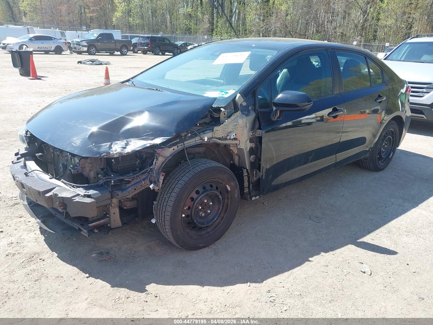 2021 Toyota Corolla VIN 5YFEPMAE9MP209168 IAAI salvage auction — FRONT END, Salvage Title, sold $4,000 on 2026-07-08 (photo 2)