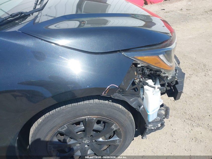 2021 Toyota Corolla VIN 5YFEPMAE9MP209168 IAAI salvage auction — FRONT END, Salvage Title, sold $4,000 on 2026-07-08 (photo 6)
