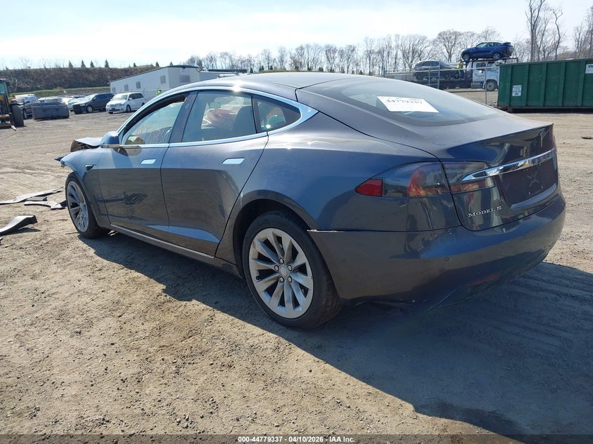 2018 Tesla Model s VIN 5YJSA1E21JF249576 IAAI salvage auction — FRONT END, Salvage Title, sold $3,700 on 2026-07-23 (photo 3)