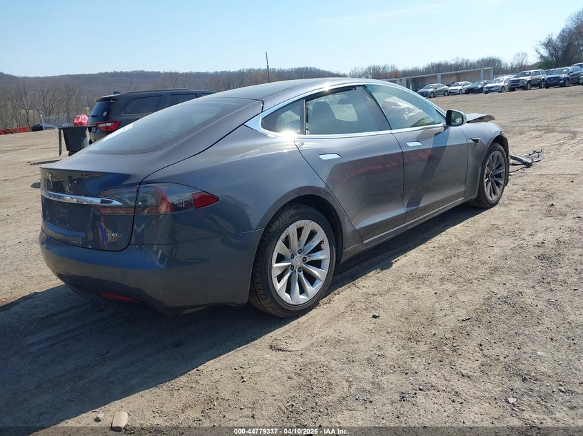 2018 Tesla Model s VIN 5YJSA1E21JF249576 IAAI salvage auction — FRONT END, Salvage Title, sold $3,700 on 2026-07-23 (photo 4)