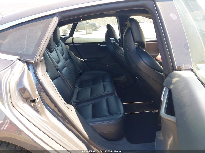 2018 Tesla Model s VIN 5YJSA1E21JF249576 IAAI salvage auction — FRONT END, Salvage Title, sold $3,700 on 2026-07-23 (photo 8)