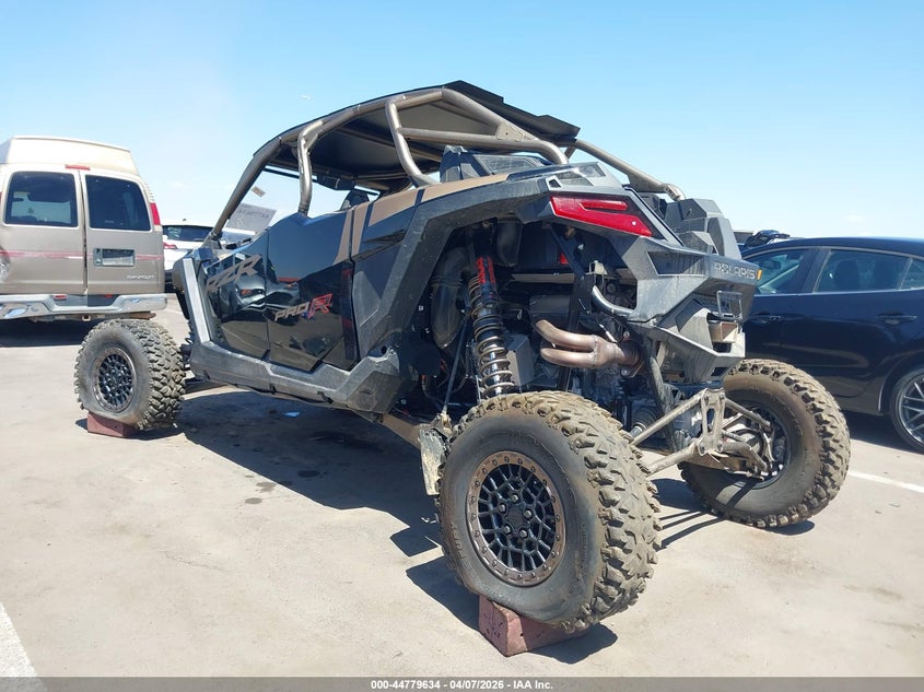 2025 Polaris Rzr VIN 3NSR4D2K9SG135444 IAAI salvage auction — LEFT FRONT, Salvage Title, sold $19,100 on 2026-07-28 (photo 3)