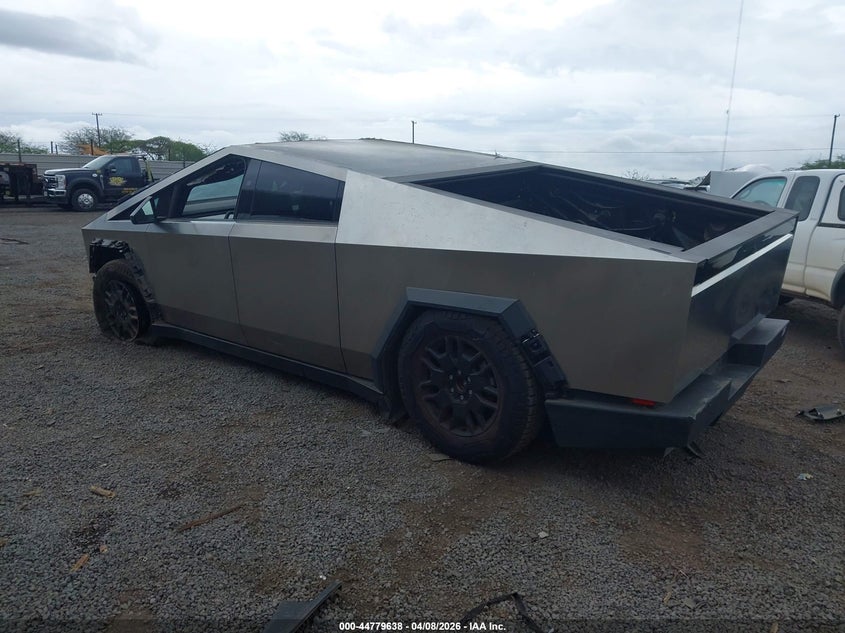 2024 Tesla Cybertruck VIN 7G2CEHED4RA049784 IAAI salvage auction — FRONT END, Salvage (Hawaii), sold $18,100 on 2026-08-18 (photo 3)