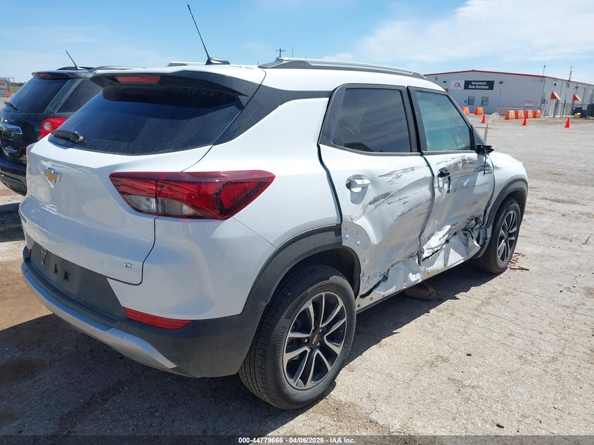 2026 Chevrolet Trailblazer VIN KL79MPSL4TB027543 IAAI salvage auction — RIGHT SIDE, Wait Title, sold $3,700 on 2026-07-21 (photo 4)
