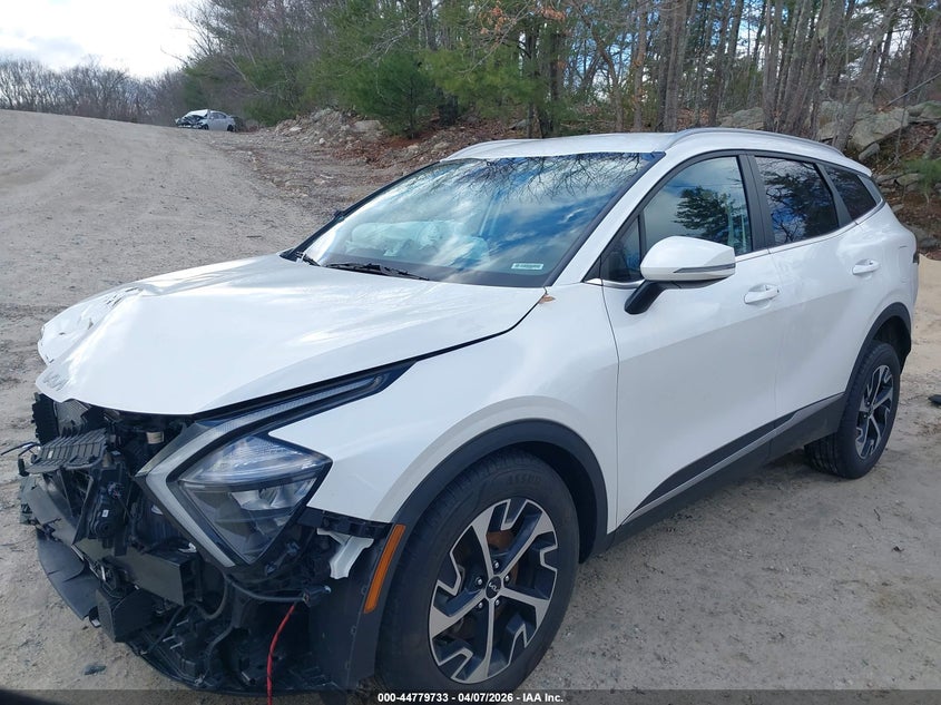 2023 Kia Sportage hybrid VIN KNDPVCAG3P7058103 IAAI salvage auction — FRONT END, Wait Title, sold $7,000 on 2026-07-28 (photo 2)
