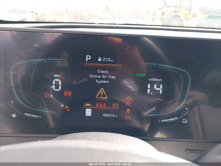 2023 Kia Sportage hybrid VIN KNDPVCAG3P7058103 IAAI salvage auction — FRONT END, Wait Title, sold $7,000 on 2026-07-28 (photo 7)