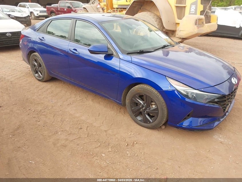 2021 Hyundai Elantra VIN 5NPLM4AG3MH004525 IAAI salvage auction — LEFT SIDE, Salvage (Alabama), sold $2,800 on 2026-07-15 (photo 1)
