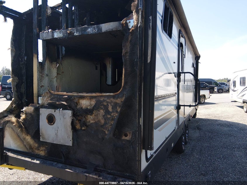 2022 Heartland Sundance VIN 5SFSB3328NE491085 IAAI salvage auction — Burn Interior, Salvage Non-Reb (South Carolina), sold $25 on 2026-07-09 (photo 4)