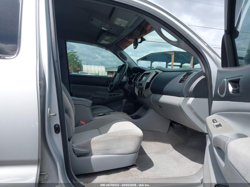 2006 Toyota Tacoma VIN 5TELU42N76Z218091 IAAI salvage auction — UNDERCARRIAGE, Clear (Hawaii), sold $3,000 on 2026-07-21 (photo 5)