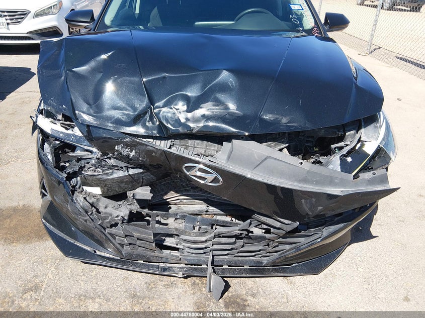 2021 Hyundai Elantra VIN 5NPLL4AG1MH046730 IAAI salvage auction — FRONT END, Wait Title, sold $2,050 on 2026-07-22 (photo 6)