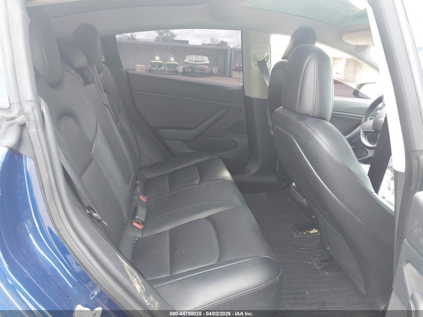 2019 Tesla Model 3 VIN 5YJ3E1EA9KF190374 IAAI salvage auction — FRONT END, Wait Title, sold $4,050 on 2026-07-20 (photo 8)