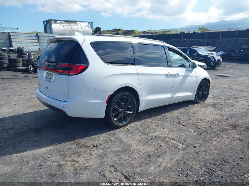 2022 Chrysler Pacifica VIN 2C4RC1BG3NR130480 IAAI salvage auction — FRONT END, Wait Title, sold $25 on 2026-07-21 (photo 4)