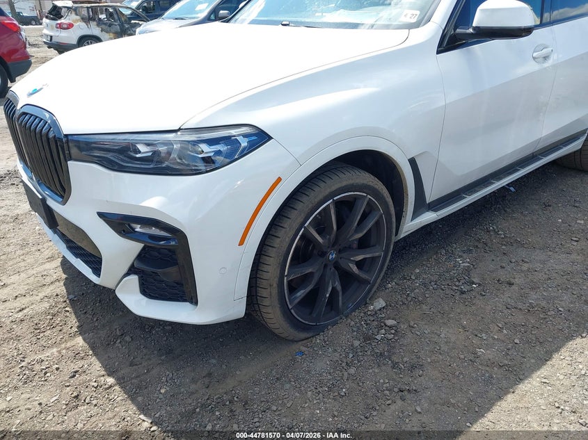 2022 BMW X7 VIN 5UXCW2C06N9M03095 IAAI salvage auction — UNKNOWN, Salvage Title, sold $34,500 on 2026-07-20 (photo 6)