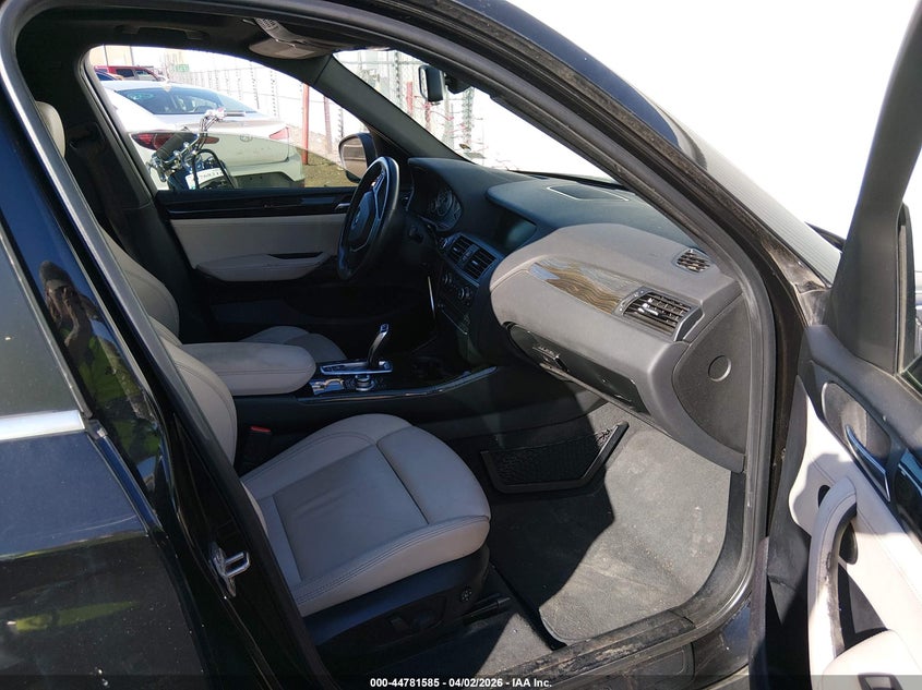 2013 BMW X3 VIN 5UXWX9C57D0A19167 IAAI salvage auction — Hail, Clear - Public Restricted (Oklahoma), sold $1,225 on 2026-04-19 (photo 5)