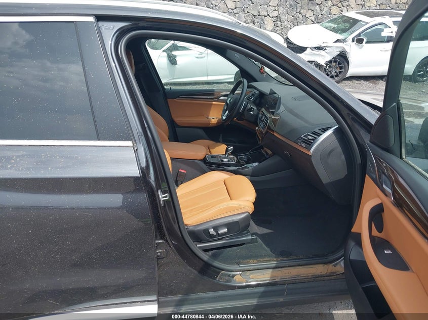 2022 BMW X3 VIN 5UX53DP03N9K86065 IAAI salvage auction — WATER/FLOOD, Salvage Title, sold $750 on 2026-07-28 (photo 5)