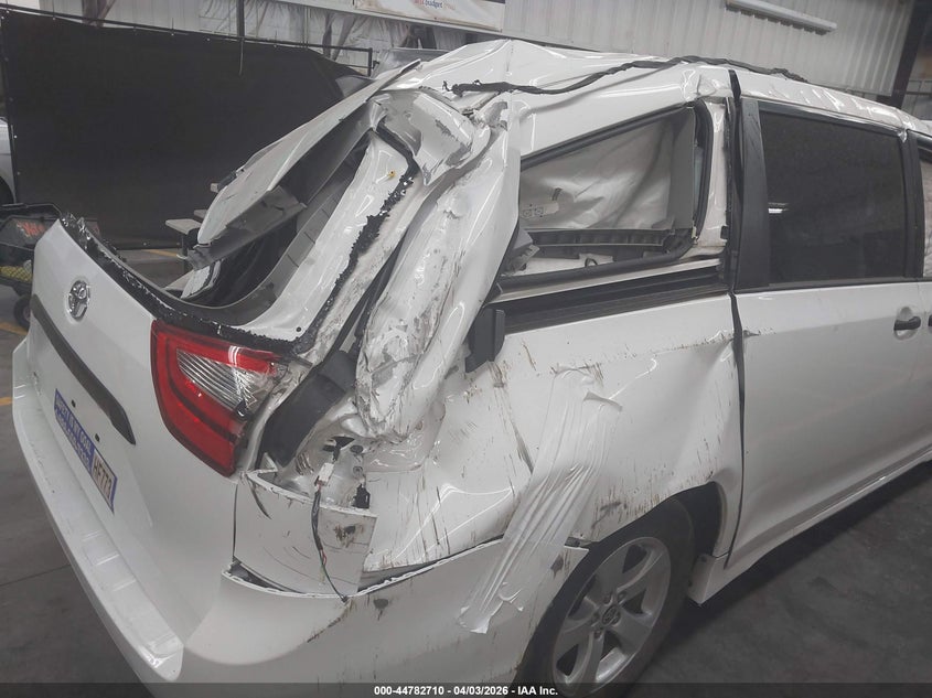 2020 Toyota Sienna VIN 5TDZZ3DCXLS074076 IAAI salvage auction — ALL OVER, Salvage (Arizona), sold $25 on 2026-07-21 (photo 6)