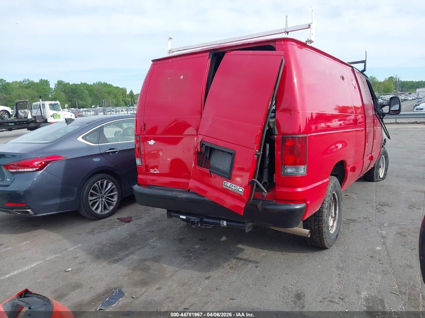 2012 Ford E 250 VIN 1FTNE2EW2CDB09833 IAAI salvage auction — EXTERIOR BURN, Junk Receipt (North Carolina), sold $125 on 2026-07-06 (photo 4)