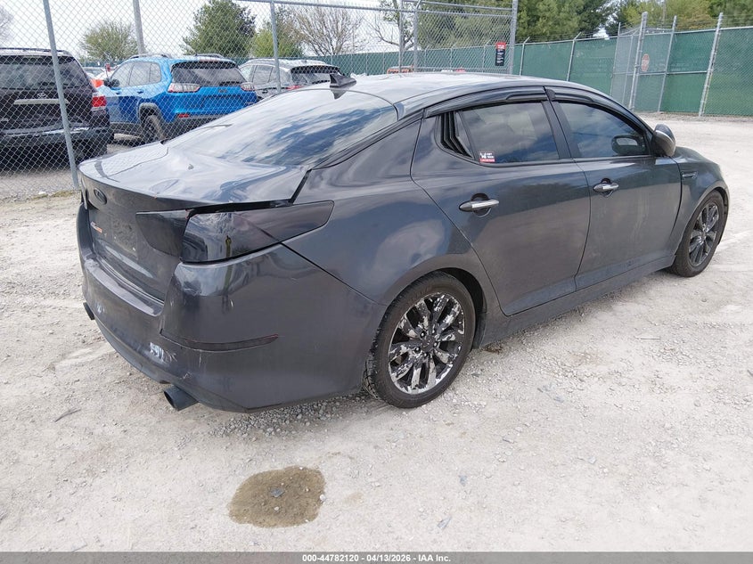 2015 Kia Optima VIN 5XXGM4A74FG466625 IAAI salvage auction — REAR END, Salvage (Kentucky), sold $800 on 2026-07-20 (photo 4)