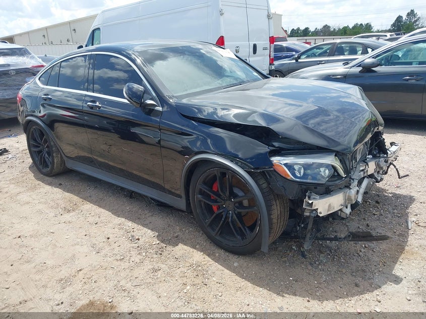 2018 Mercedes-benz VIN WDC0J8JB2JF430973 IAAI salvage auction — LEFT FRONT, Salvage Title, sold $9,900 on 2026-07-23 (photo 1)