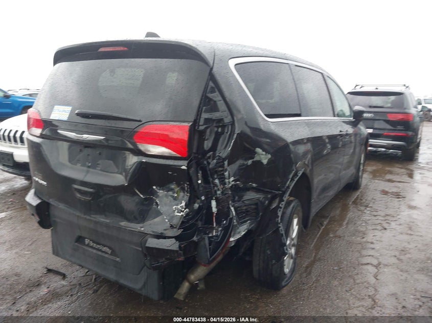 2023 Chrysler Voyager VIN 2C4RC1CG4PR520232 IAAI salvage auction — REAR END, Salvage (Michigan), sold $8,825 on 2026-08-20 (photo 4)