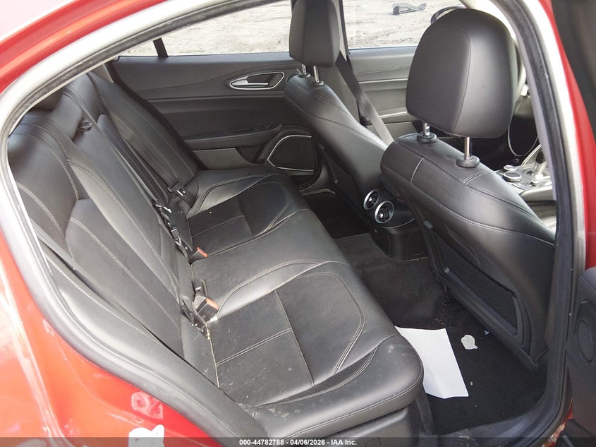 2019 Alfa romeo Giulia VIN ZARFANAN2K7621884 IAAI salvage auction — ALL OVER, Wait Title, sold $2,750 on 2026-07-21 (photo 8)