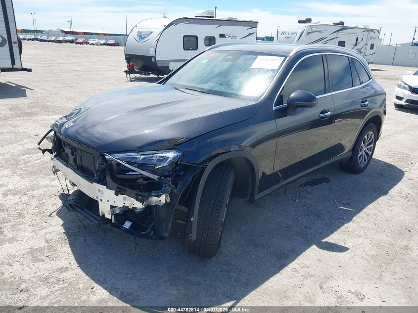 2024 Mercedes-benz Glc VIN W1NKM4GB1RF192141 IAAI salvage auction — FRONT END, Original (Texas), sold $16,200 on 2026-07-22 (photo 2)